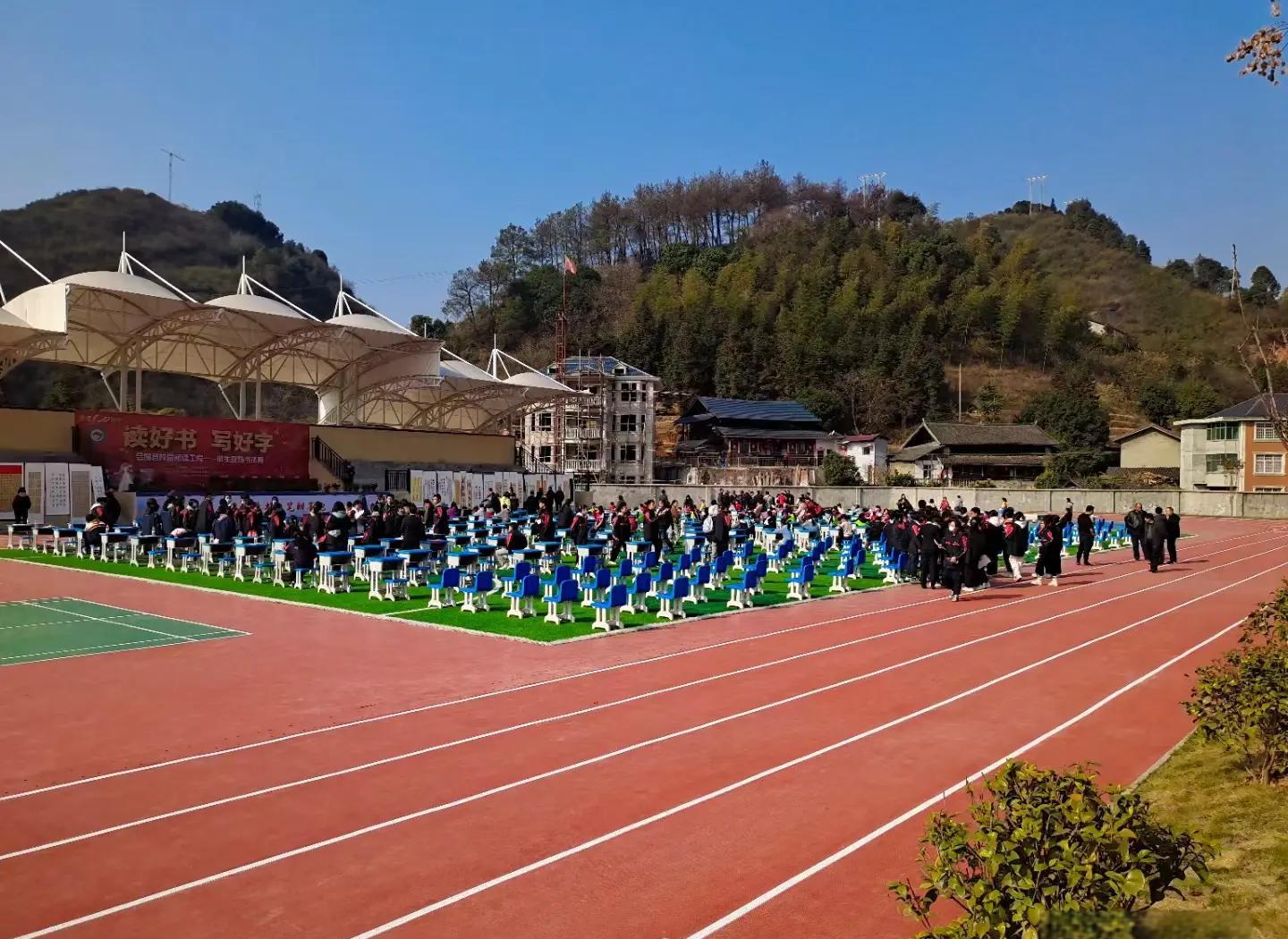 阿克苏地区硅PU塑胶篮球场 - 方案